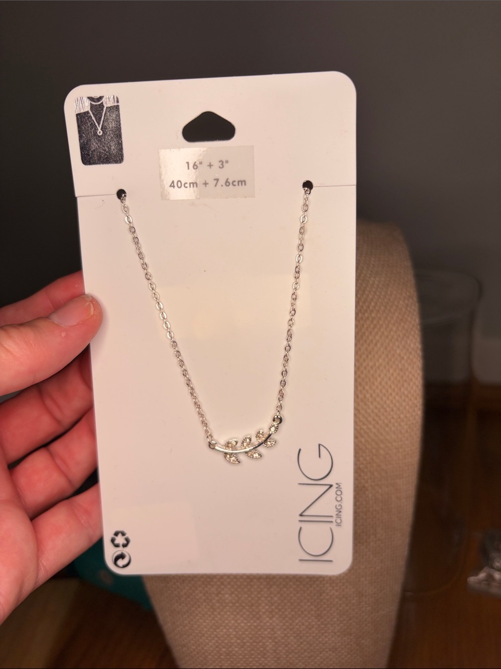 Icing Silver Leaf Charm Necklace - Silver